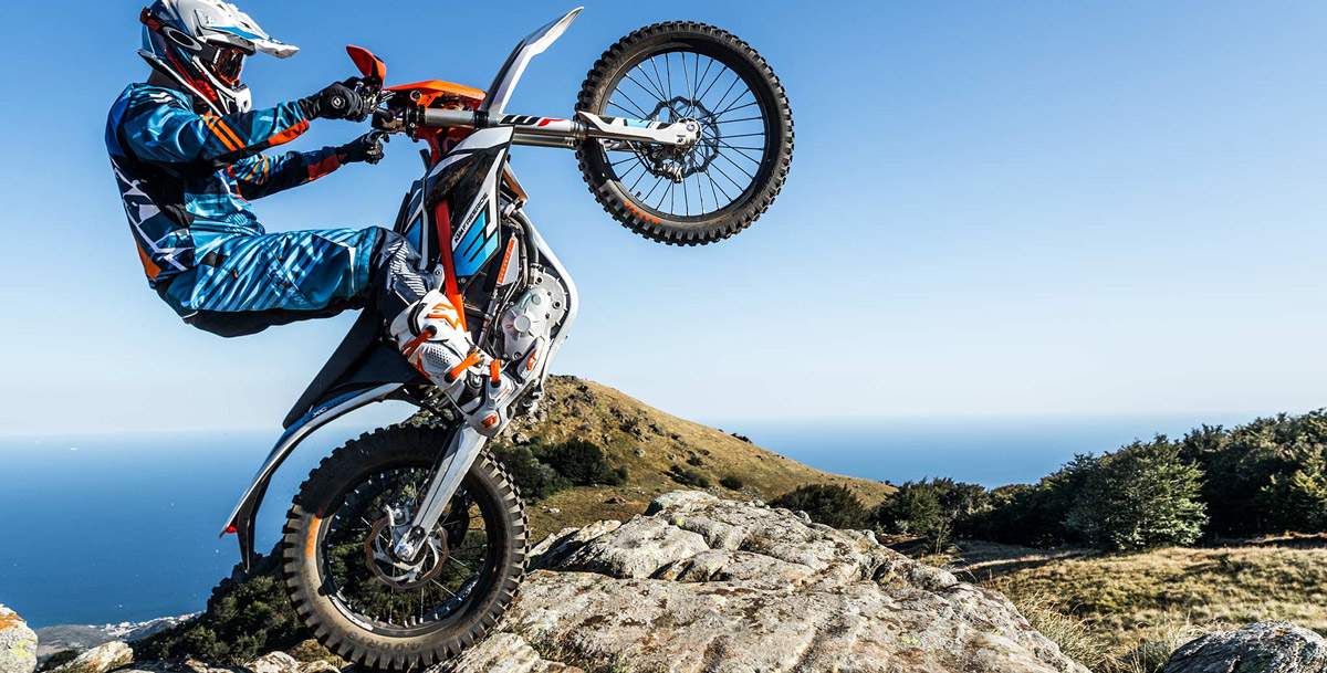 Moto de motocross: nova elétrica quer deixar KTM's no chinelo